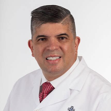 Dr. Diaz Pagan: Your Source for Dental Implants in El Paso, TX